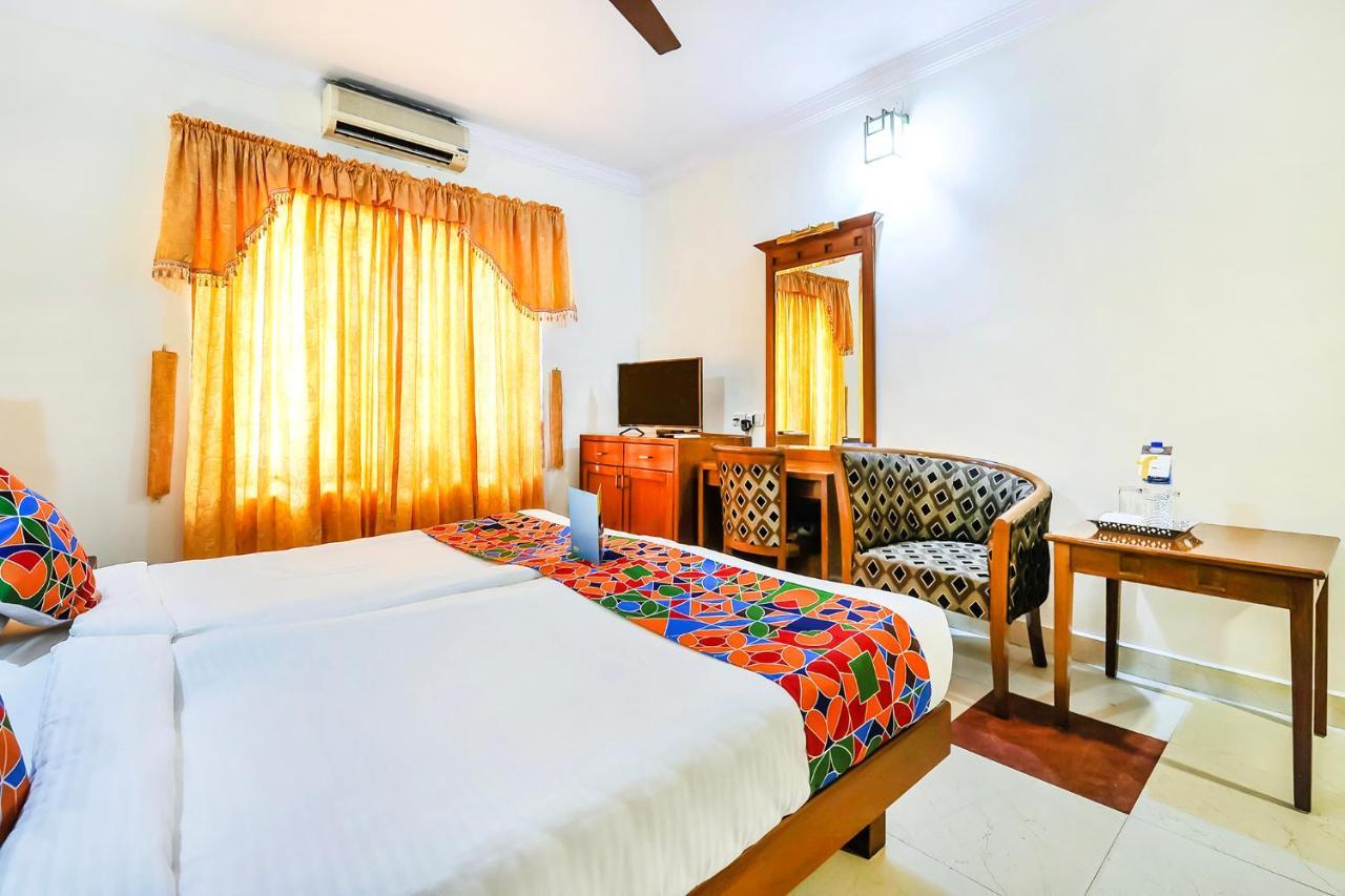 Fabhotel Kangappadan Residency Ramavarmapuram Thrissur Kültér fotó