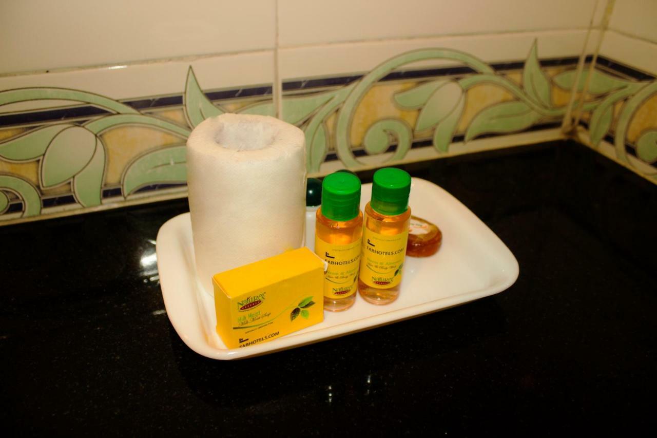 Fabhotel Kangappadan Residency Ramavarmapuram Thrissur Kültér fotó